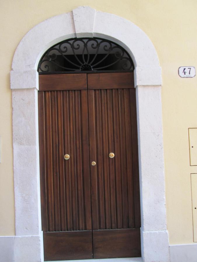 B&B Regina Margherita LʼAquila Екстериор снимка