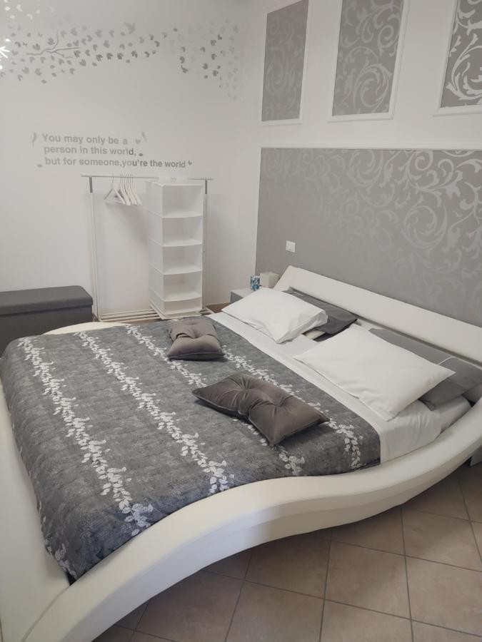 B&B Regina Margherita LʼAquila Екстериор снимка